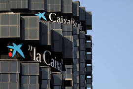 Caixabank aumenta su negocio de pymes con su primera red de oficinas en España