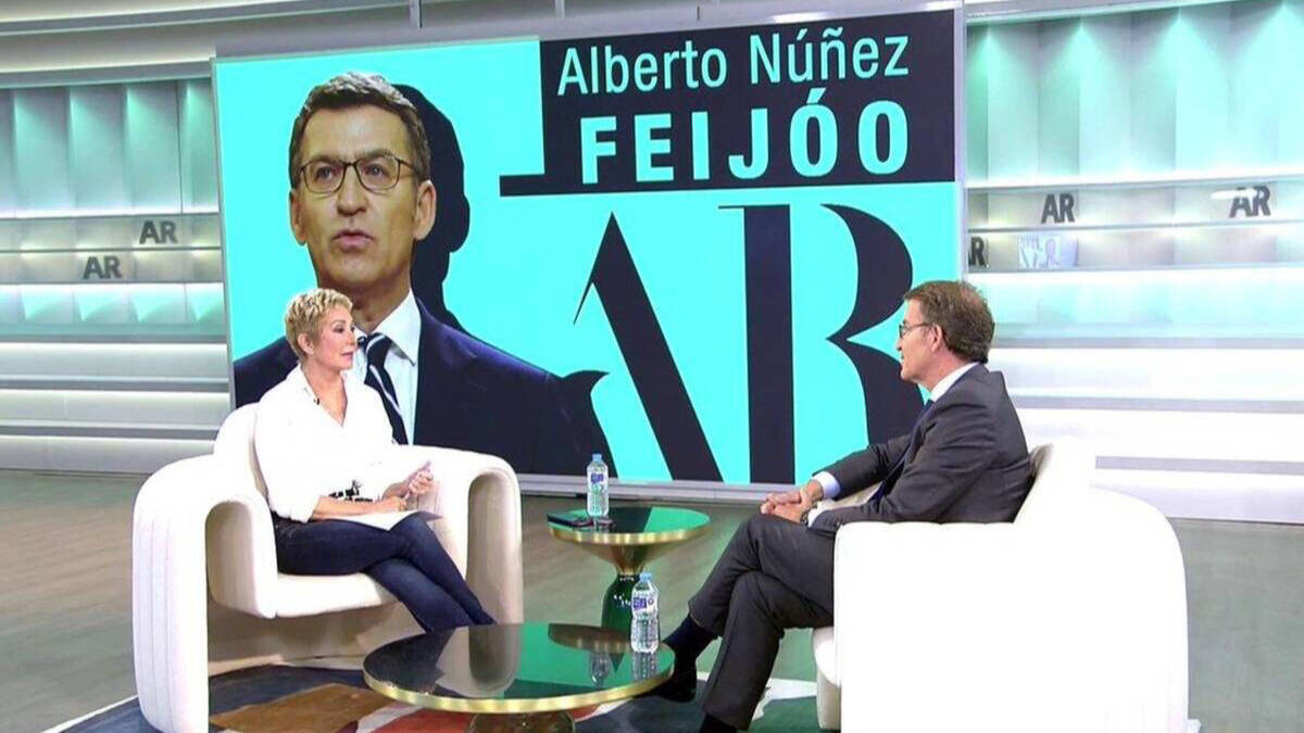 Ana Rosa Quintana y Alberto Núnez Feijóo durante la entrevista del jueves.