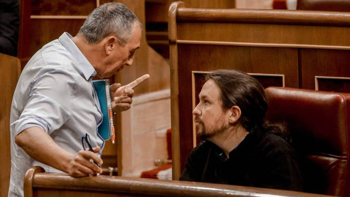 Joan Baldoví y Pablo Iglesias en el Congreso
