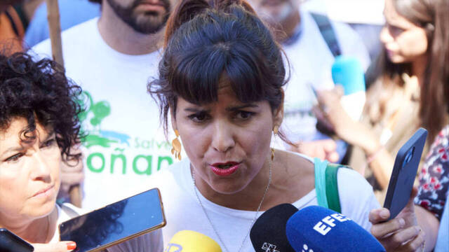 Teresa Rodríguez prefiere la 'muerte' de Adelante antes que subordinarse a Díaz