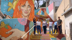 El barri del Cabezo de Bigastro es converteix en un gran espai d'art urbà