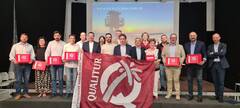 Turisme concede la Bandera Qualitur a 44 playas y calas de 17 municipios de la provincia de Valencia