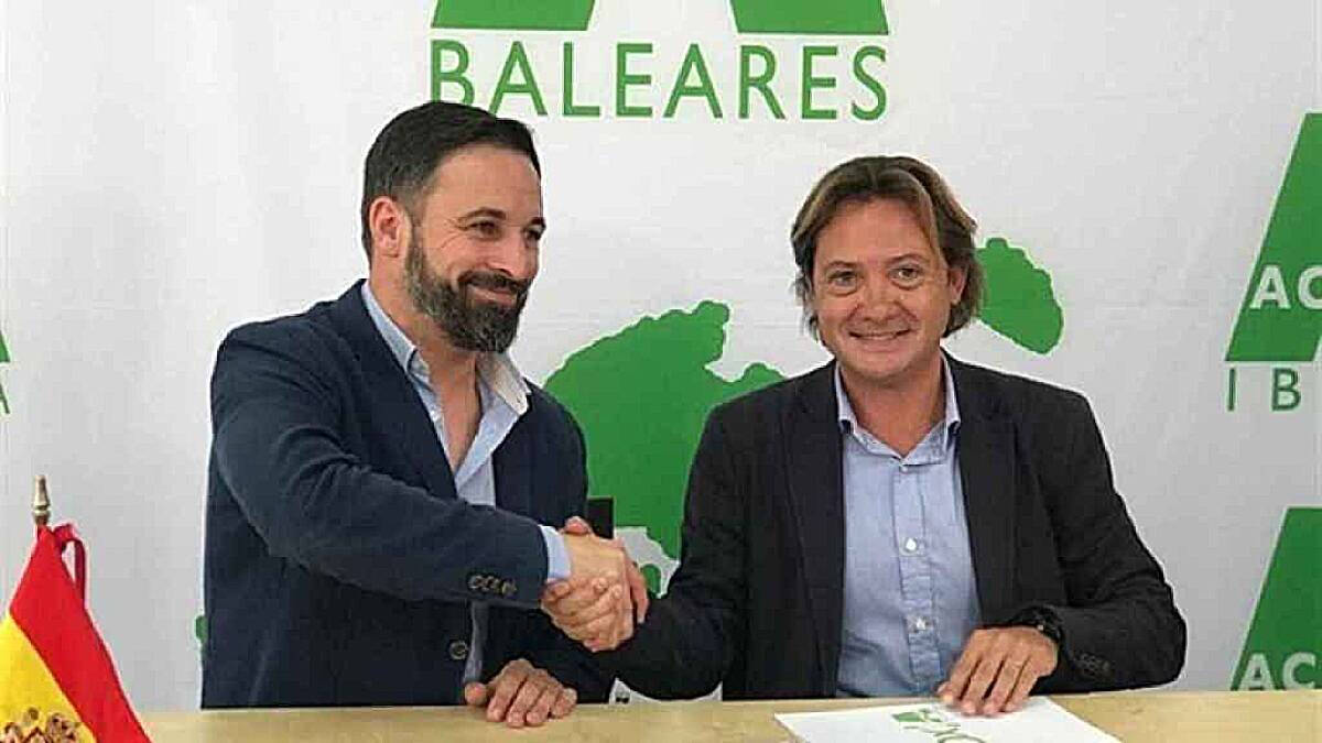 Santiago Abascal junto a Jorge Campos en Baleares