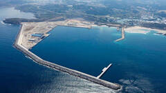 Repsol y Orsted dotarán de energía eólica marina al Puerto de A Coruña