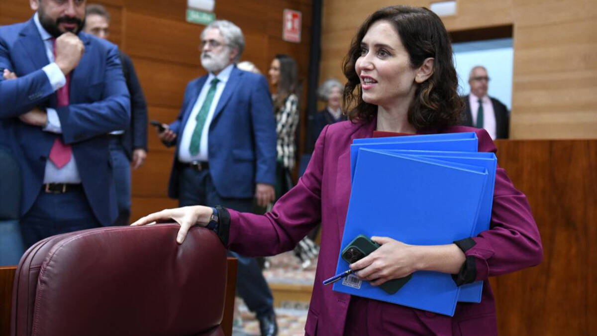 Ayusa anuncia su Gobierno: nueve consejerías, el Ejecutivo autonómico más austero de España