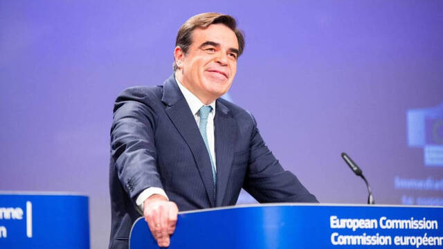 González Pons abre campaña en Valencia al más alto nivel con un comisario europeo
