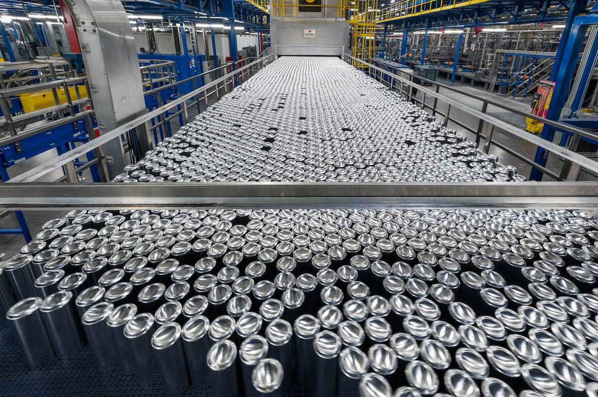 Iberdrola se sumerge en un proyecto de reciclaje de aluminio  