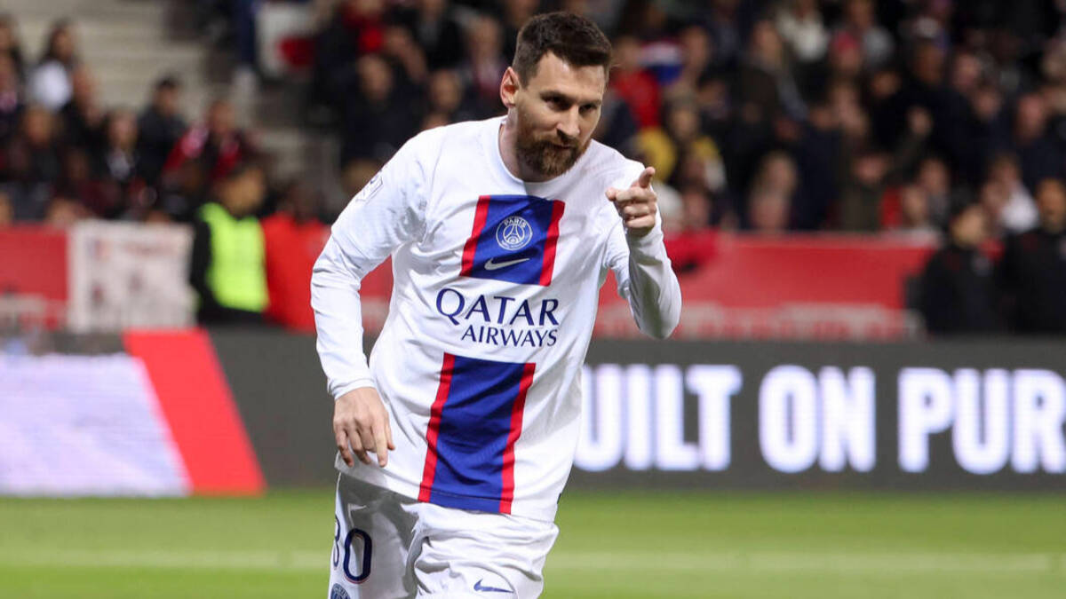 Leo Messi celebra un gol con el PSG.