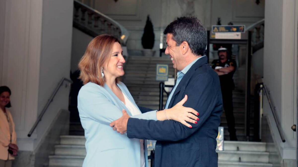 La alcaldesa de Valencia, María José Catalá y el presidente de la Diputación de Alicante, Carlos Mazón.