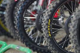 Dunlop amplía su gama de neumáticos para motocross con el nuevo Geomax MX34 