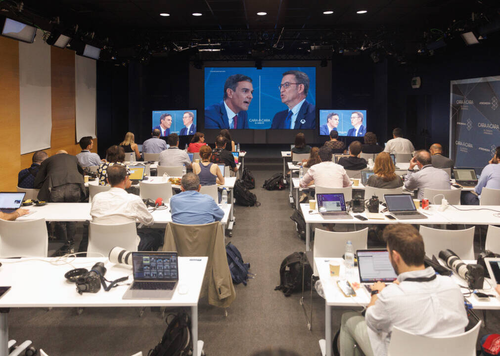 Imagen de la sala de prensa instalada en Atresmedia para seguir el debate entre Sánchez y Feijóo el pasado lunes