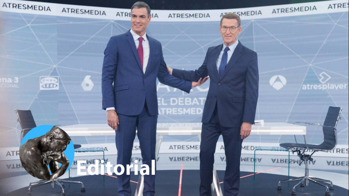 Pedro Sánchez y Alberto Núñez Feijóo antes de iniciar el debate en Antena 3.