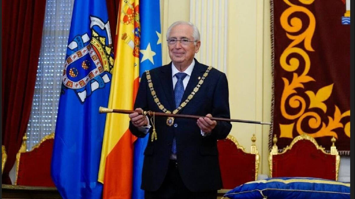 Juan José Imbroda en la toma de posesión de su cargo.