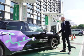 Iberdrola firma un acuerdo con Cabify para fomentar la movilidad cero emisiones