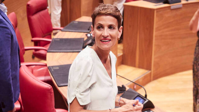 El PSOE se echa de nuevo en brazos de Bildu para investir a Chivite presidenta de Navarra