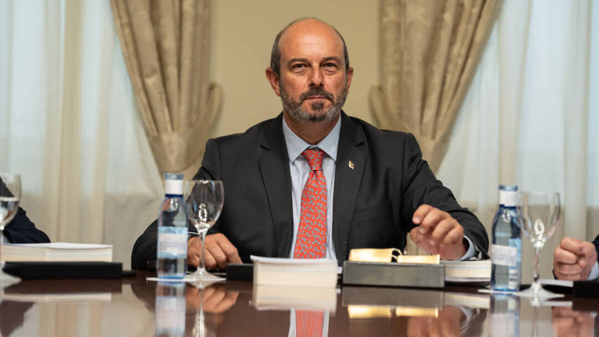 Pedro Rollán, nuevo presidente del Senado.