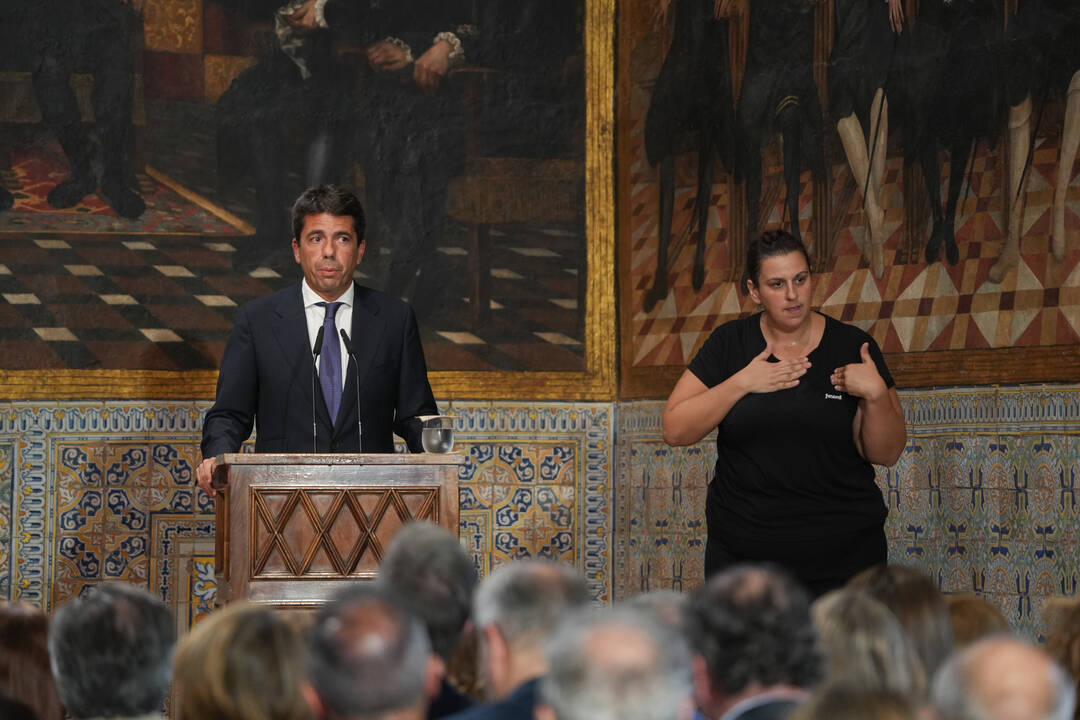 El presidente de la Generalitat, Carlos Mazón, en el acto de toma de posesión de los miembros del Consell.
