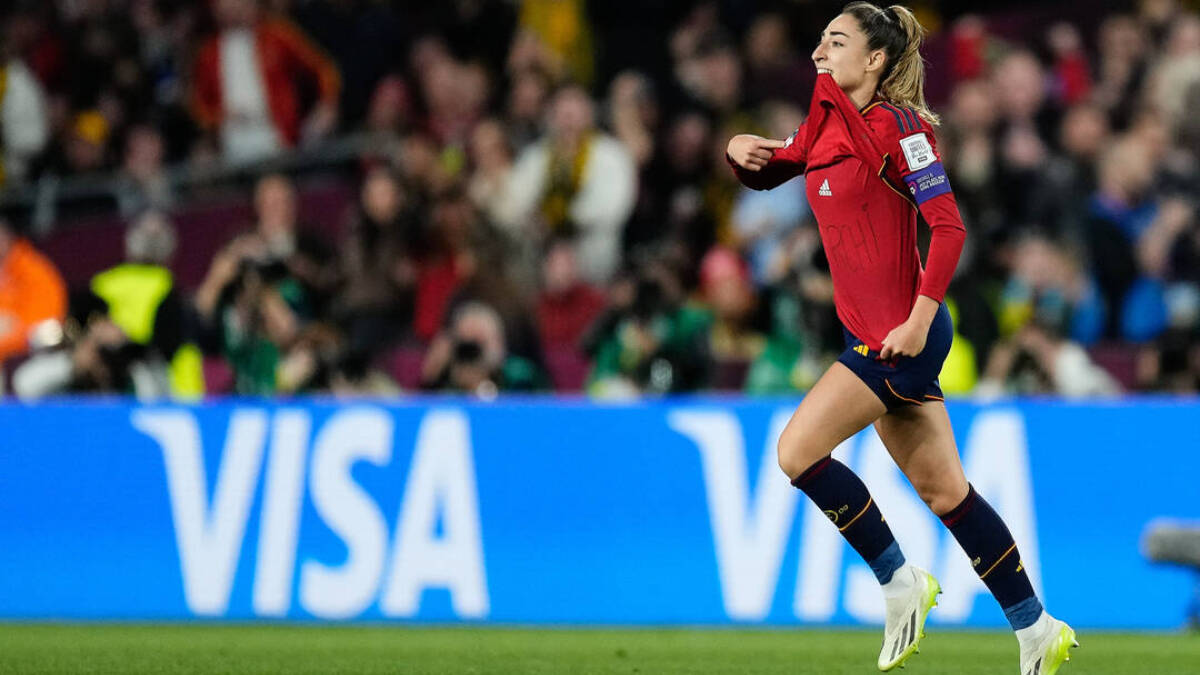 Olga Carmona celebra su gol en la final del Mundial Femenino.