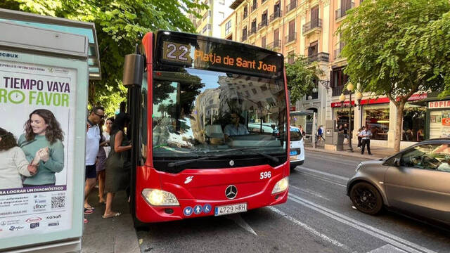 El transporte público de Alicante experimenta un aumento del 30% 
