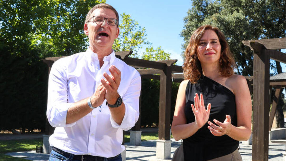 Isabel Díaz Ayuso junto a Alberto Núñez Feijóo en el acto que abre el curso político tras las vacaciones.