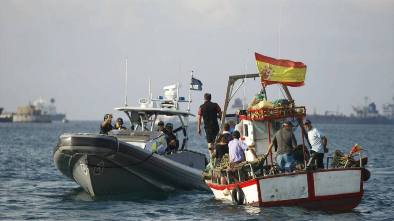 Imagen de archivo de un incidente ocurrido entre pescadores españoles y Gibraltar en aguas del Estrecho.