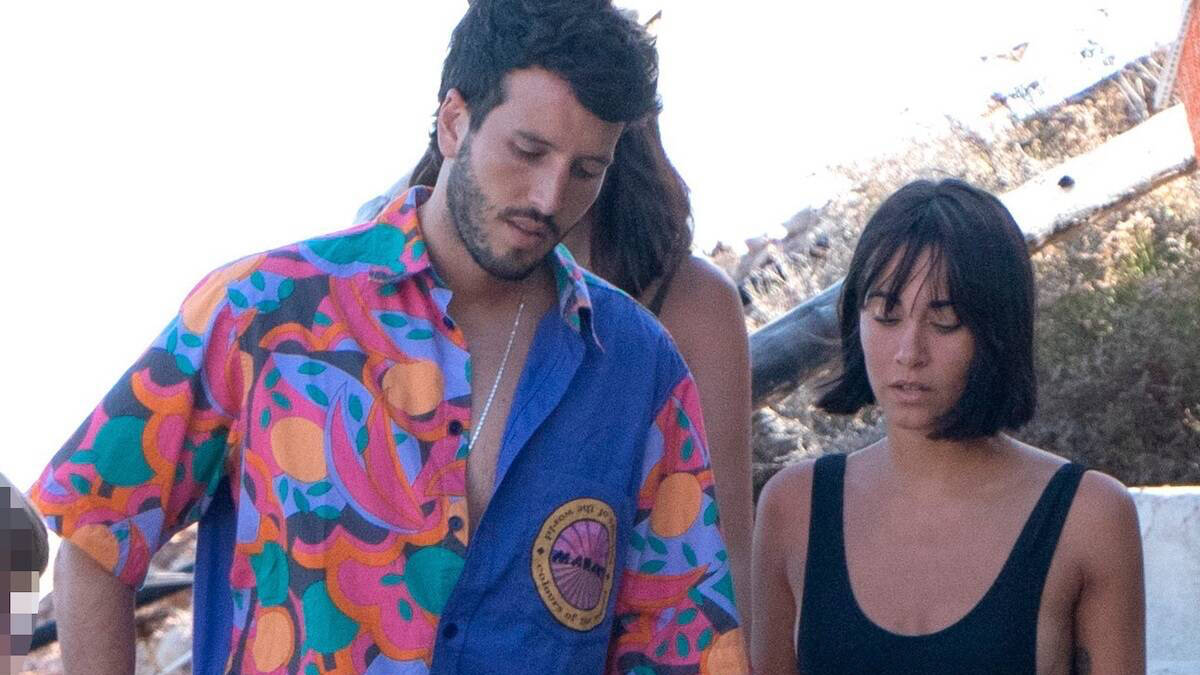 Sebastián Yatra y Aitana Ocaña, durante sus vacaciones en Ibiza. Europa Press.