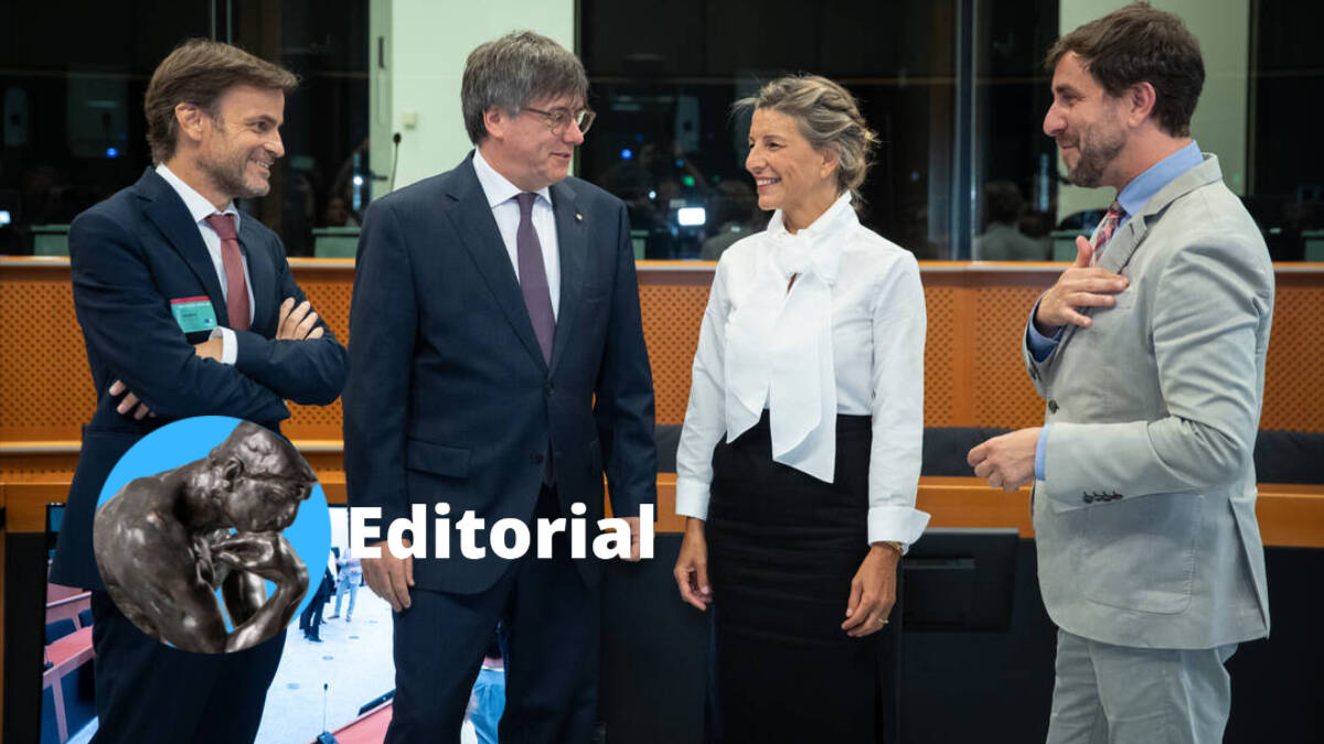 Yolanda Díaz se reúne con Puigdemont en Bruselas. Un encuentro al que también acudieron Jaume Asens y Antoni Comín.