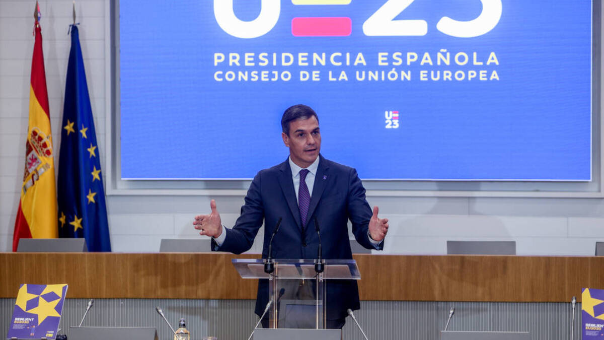 Pedro Sánchez ante la CEOE