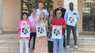 Alicante contra el cáncer de mama en el 'Carolinas Fashion Day'