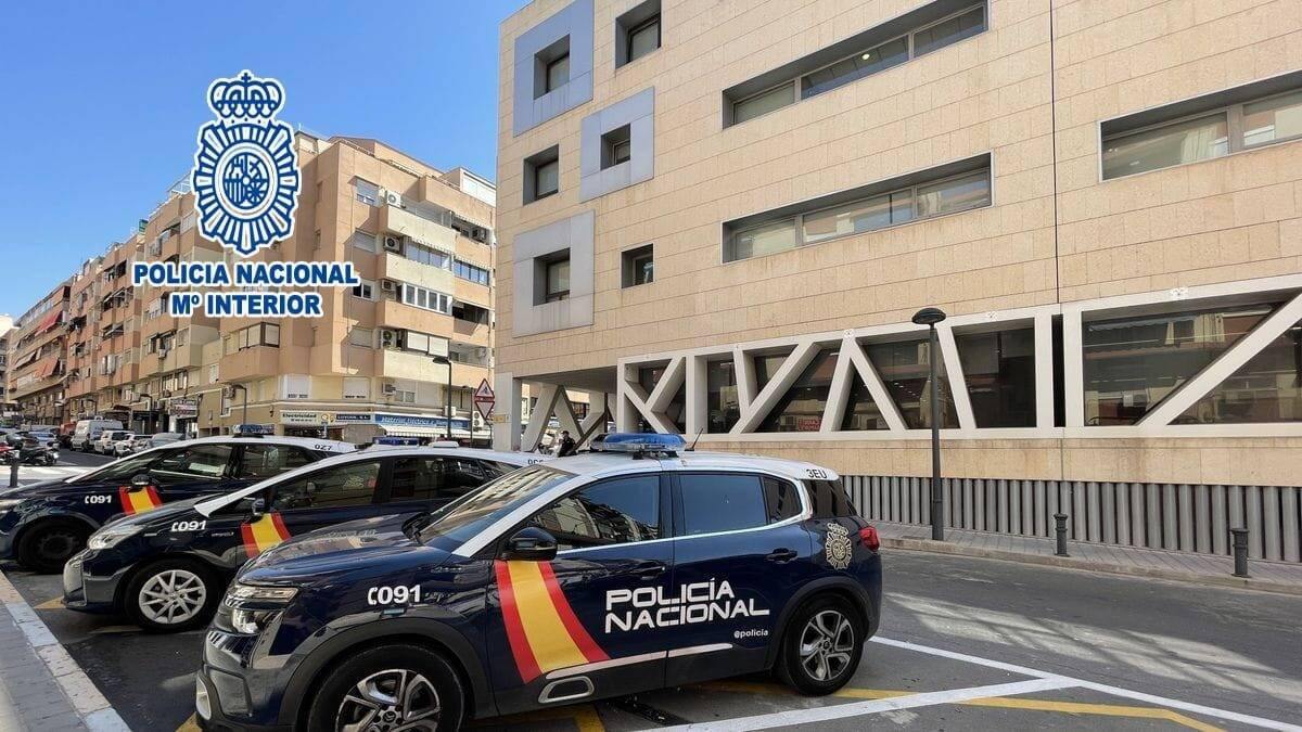 Policía Nacional en Alicante
