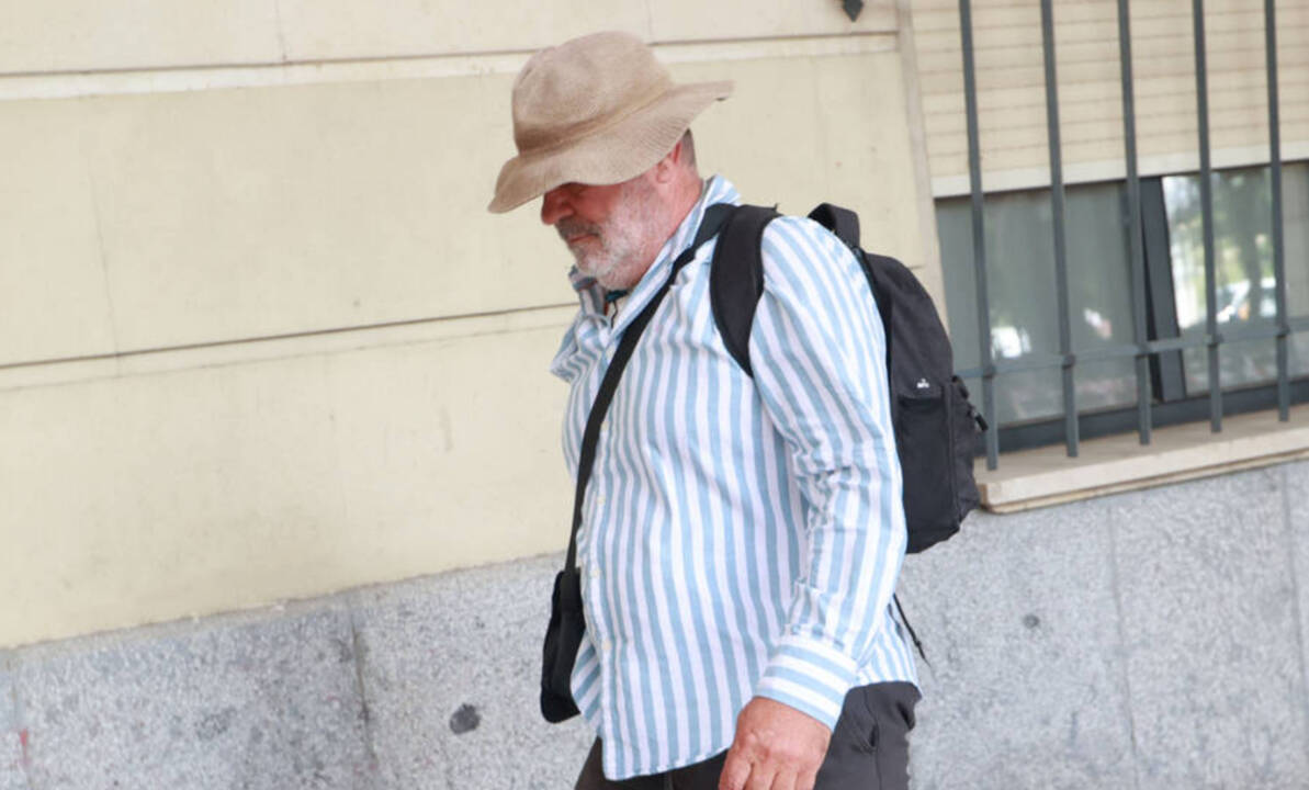 El exsindicalista de UGT y presunto "conseguidor" de fondos públicos Juan Lanzas, acudiendo al nuevo juicio en la Audiencia de Sevilla por el caso ERE.