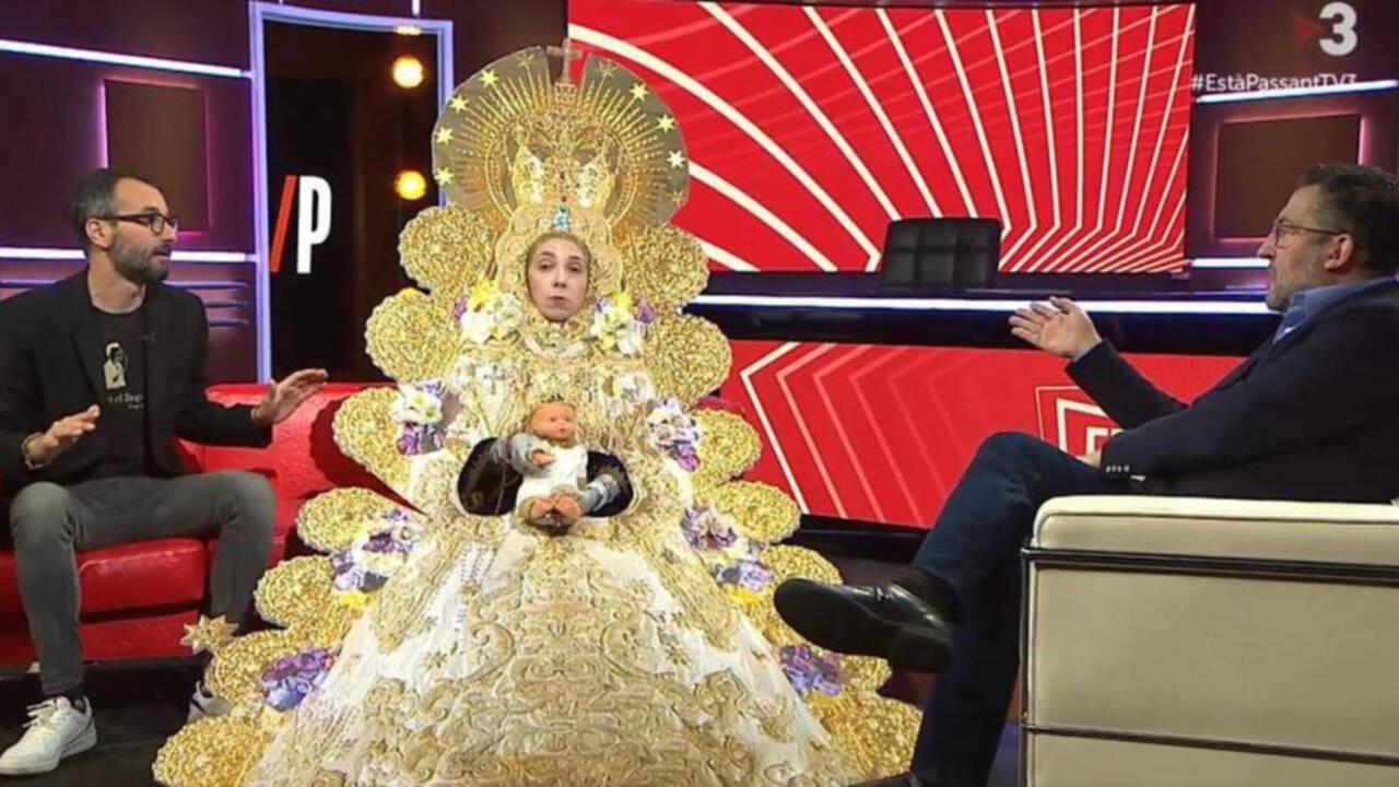 Momento de la parodia de TV3 sobre la Virgen del Rocío.