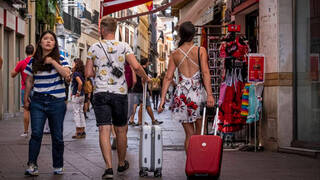 Sevilla quiere frenar la turismofobia latente y convivir con su gran 'industria'