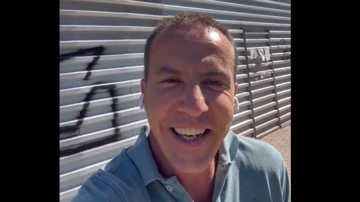 Cristóbal Soria en el vídeo en el que se ríe del Santiago Bernabéu.