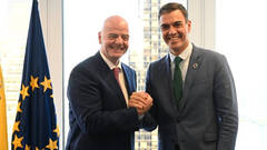 Herrera y Barceló atizan a la FIFA pese a conceder el Mundial 2030 a España