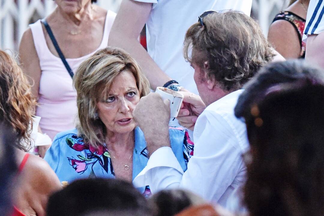 María Teresa Campos y Bigote Arrocet, discutiendo en público.