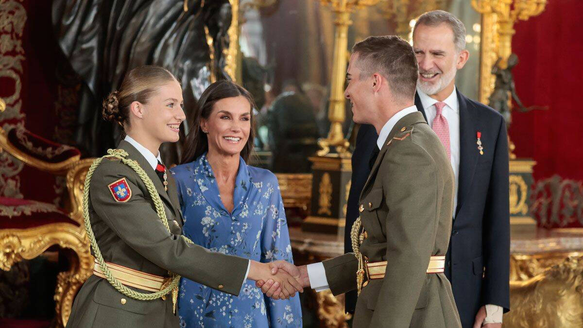 La Princesa Leonor recibió una grata sorpresa con la visita de algunos de sus compañeros de Academia.