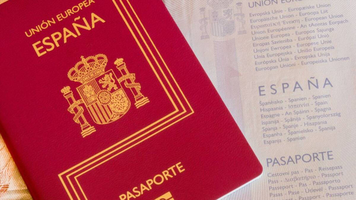 Imagen de archivo de un pasaporte español.