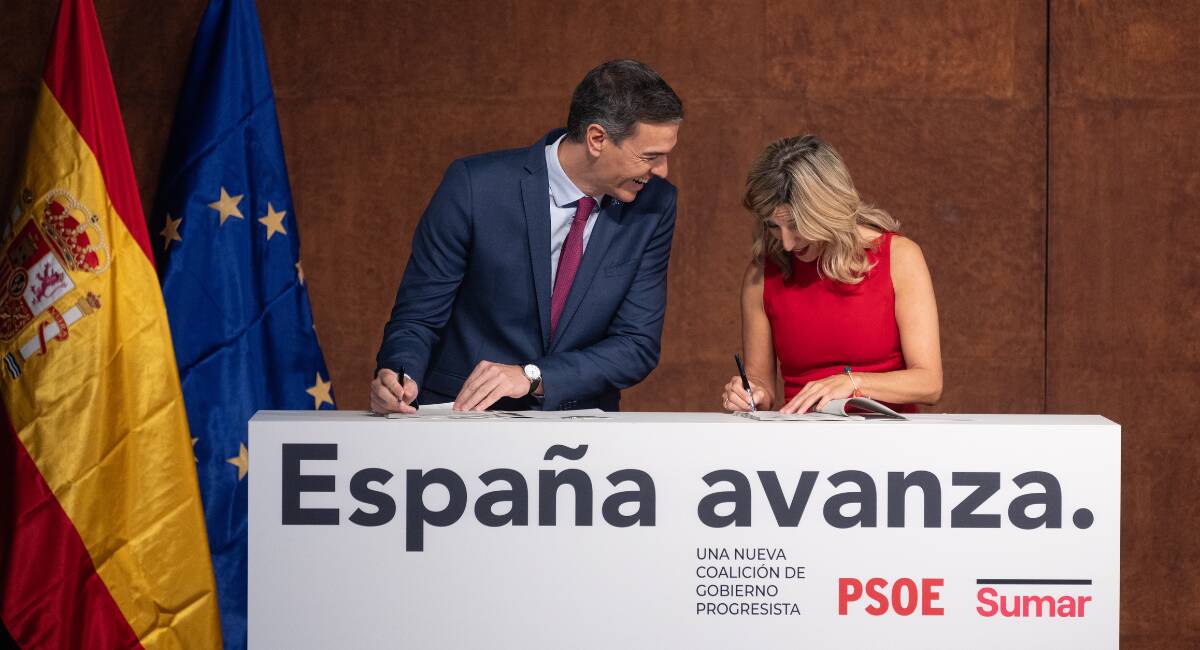 Pedro Sánchez y Yolanda Díaz firma su pacto de Gobierno - EUROPA PRESS