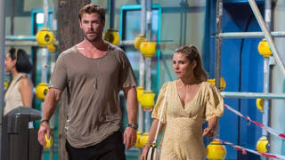 Elsa Pataky y Chris Hemsworth presumen de cuerpazo en una escapada al campo
