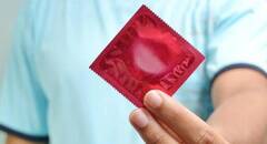 Sanitat inicia una campaña para concienciar sobre el uso de preservativos 