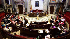 Concejales de Valencia ‘castigados’ sin canapés para evitar errores en la votación