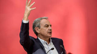 Zapatero y su defensa a ultranza de la amnistía le lleva de nuevo a rozar el ridículo