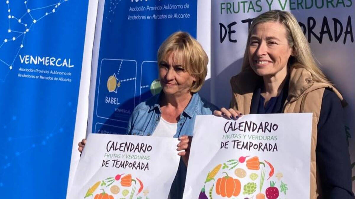 La concejala, Lidia López, junto a la presidenta de Venmercal, Matilde Hernández
