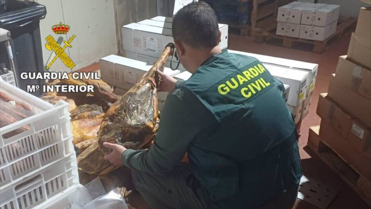 Operación de la Guardia Civil contra el robo de jamones en Cortegana (Huelva).