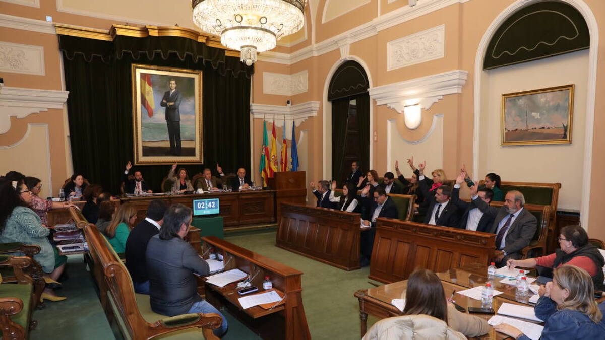 Un momento del pleno del Ayuntamiento de Castellón.
