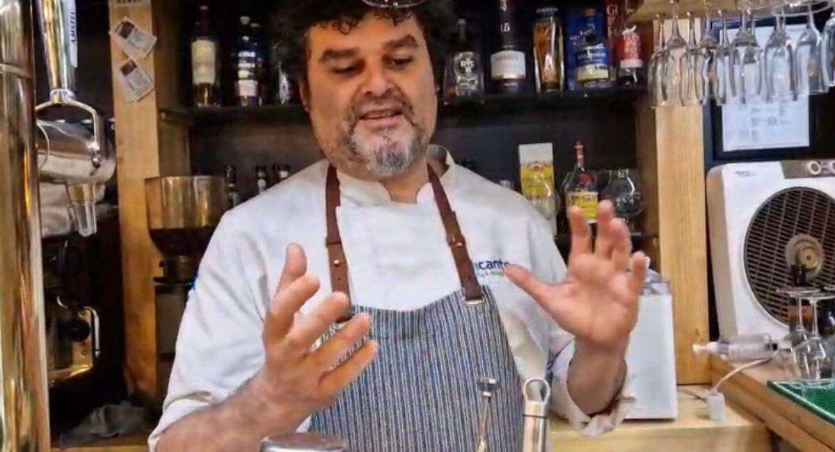 Nicolás  Fernández, cocinero y gran experto en güisqui.