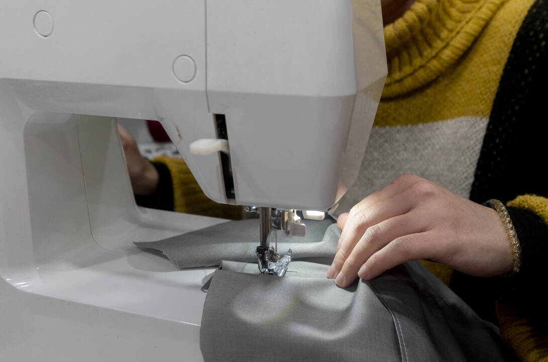 La asociación afectada trabaja por la inserción laboral de personas, ofreciendo formación en confección textil industria