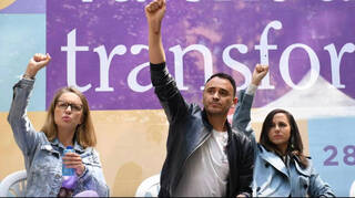 El corredor de Podemos se va corriendo: fugas en Madrid en plena lucha con Sumar