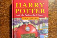El libro original de Harry Potter se vende en una subasta por 63.866 €